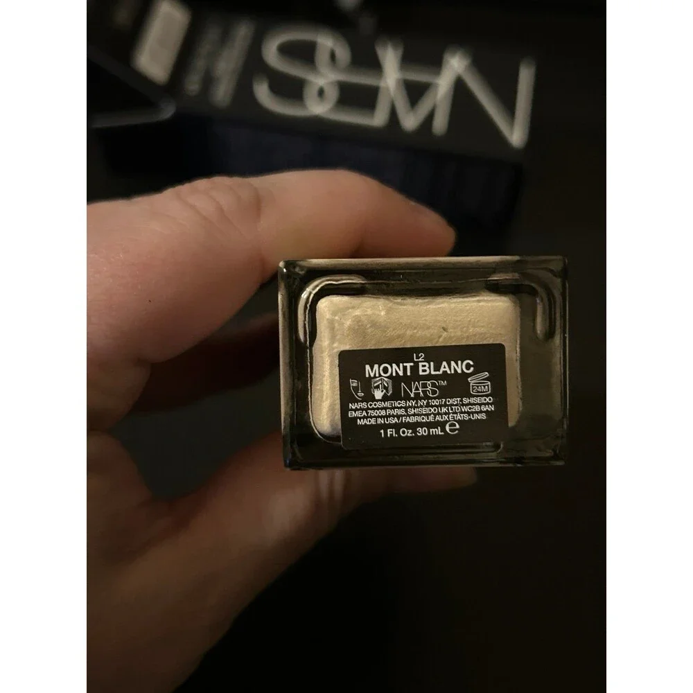 NARS Light Reflecting Foundation in Light 2 Mont Blanc 40 ml/1.35 fl oz